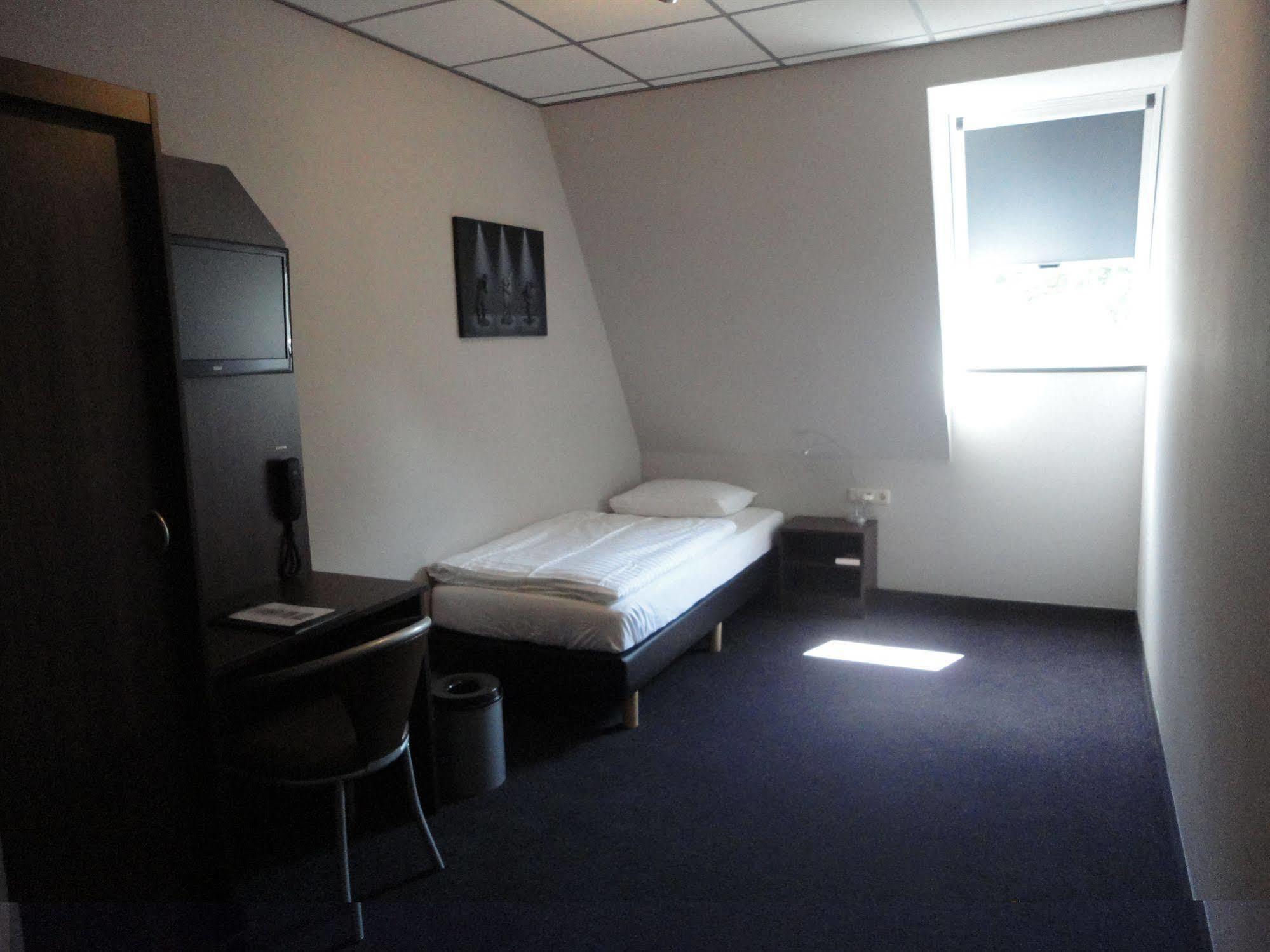 Hotel Frans Op Den Bult Дёрнинген Экстерьер фото